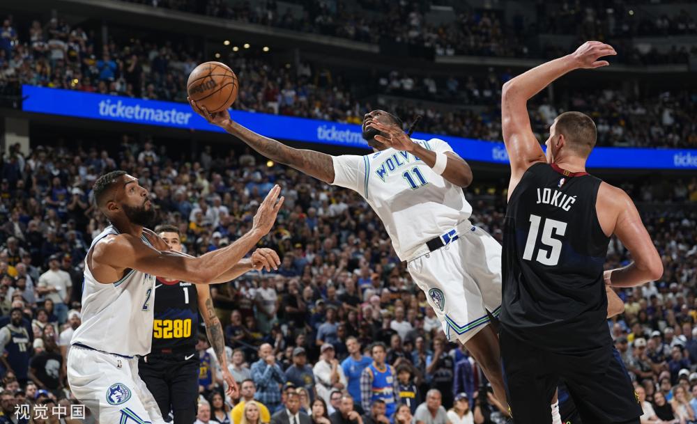 首个赛季夺 首个赛季夺